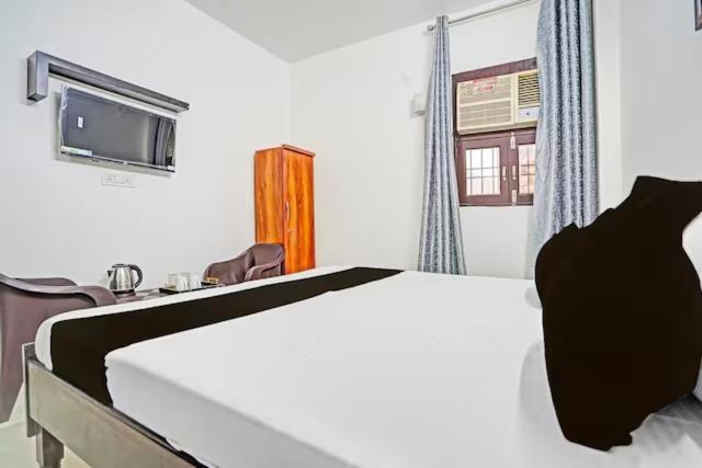 Rooftop Castle Hotell Noida Eksteriør bilde
